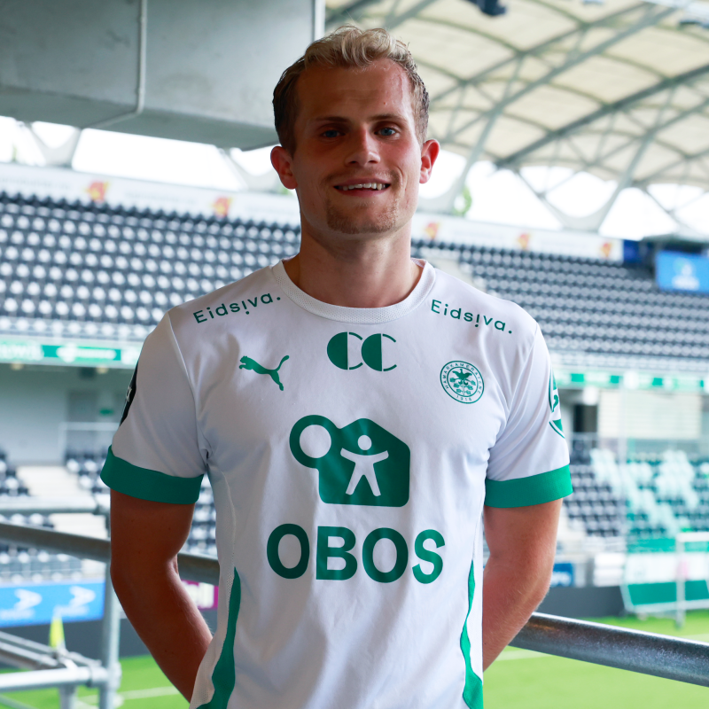 Aleksander foran sin nye hjemmebane