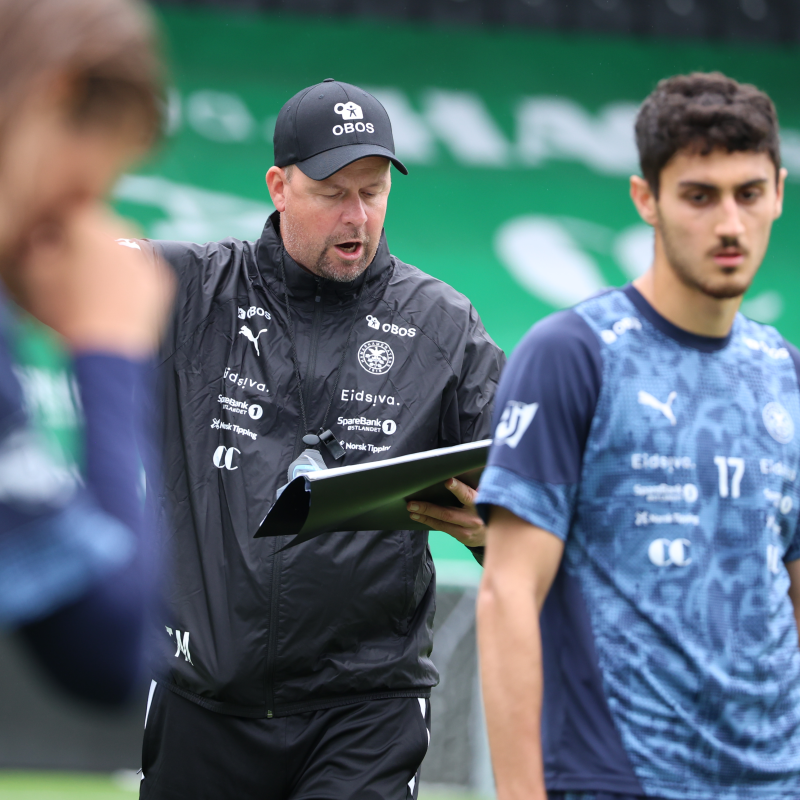 Thomas Myhre på treningsfeltet