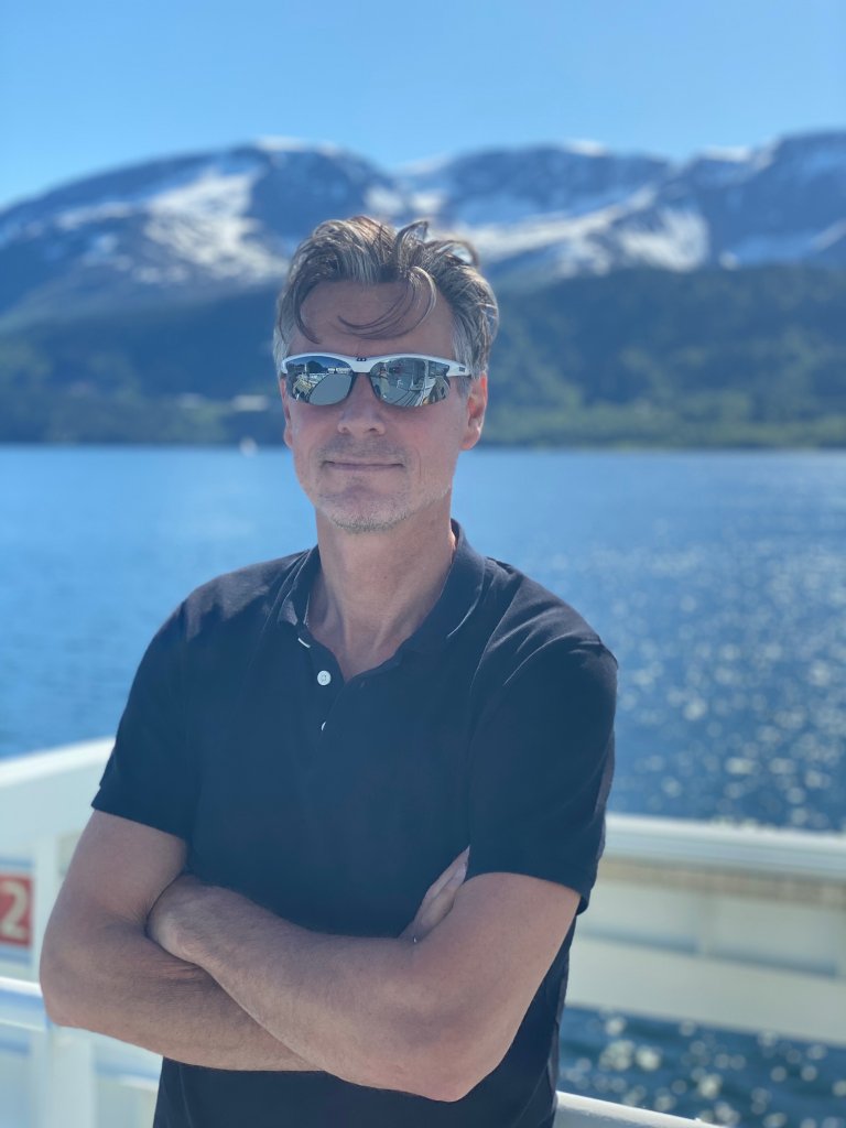 Erstad nå