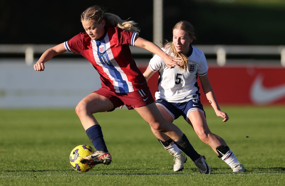 Mathilde i aksjon for landslaget