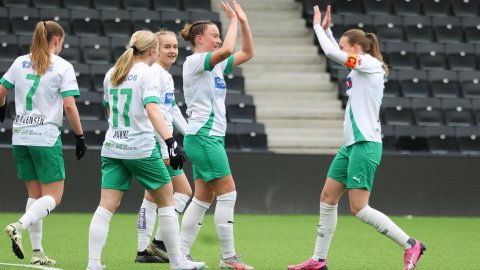 HamKam Kvinner med 8-0 - hattrick for Dahlstrøm